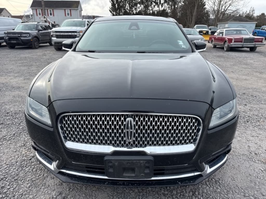 Used 2017 Lincoln Continental Select Sedan