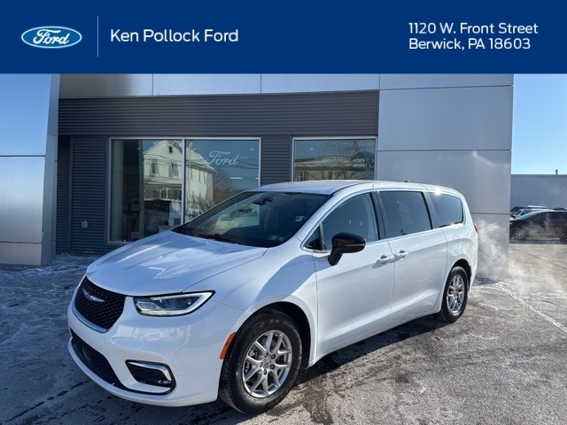 2024 Chrysler Pacifica