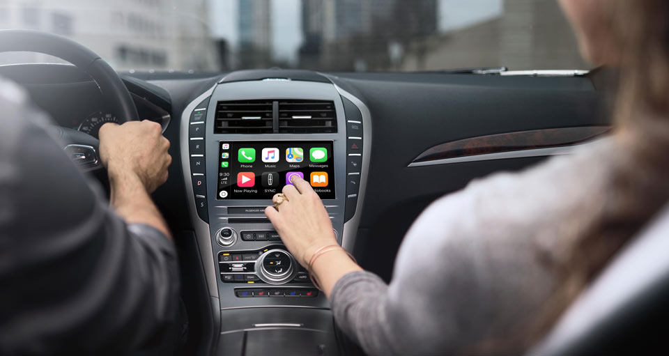 Lincoln SYNC3 System Apple CarPlay & Android Auto Support
