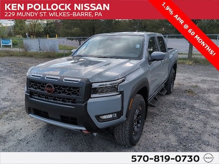 2025 Nissan Frontier PRO-4X Crew Cab 4x4 PRO-4X