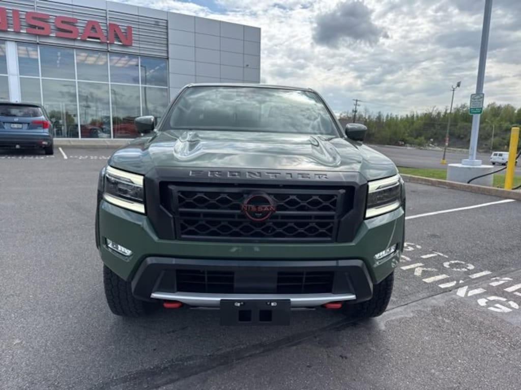 Certified 2023 Nissan Frontier PRO-4X Crew Cab 4x4 PRO-4X Auto