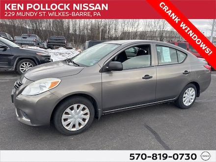 2013 Nissan Versa S Plus Sedan