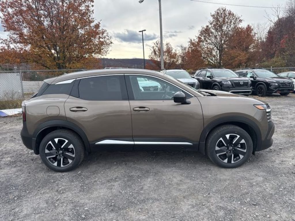 New 2026 Nissan Kicks SV SUV