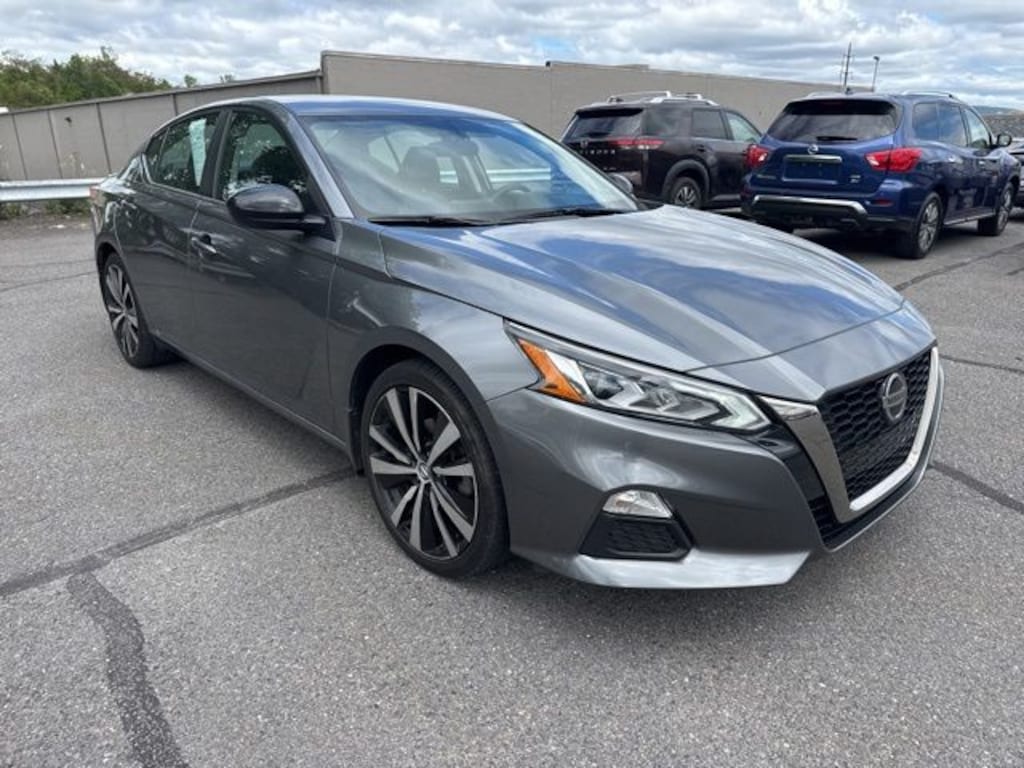Used 2019 Nissan Altima 2.5 SR Sedan