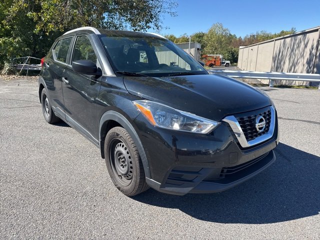 2018 Nissan Kicks S photo 3