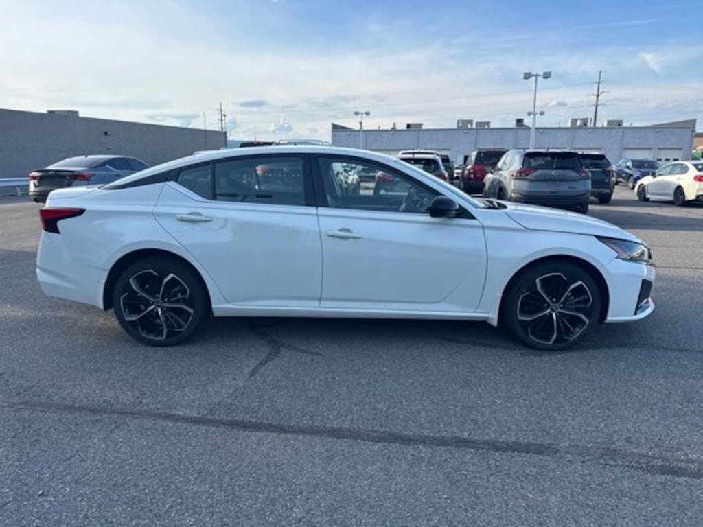 Certified 2024 Nissan Altima 2.5 SR Sedan