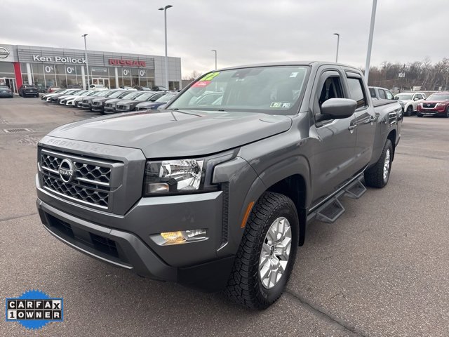 2022 Nissan Frontier Crew Cab SV photo 2