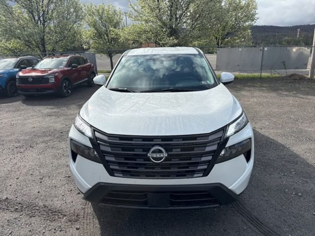 New 2026 Nissan Rogue SV SUV