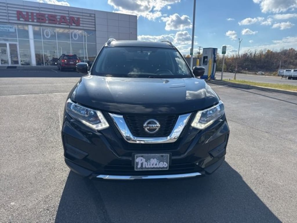 Certified 2018 Nissan Rogue SV AWD SV