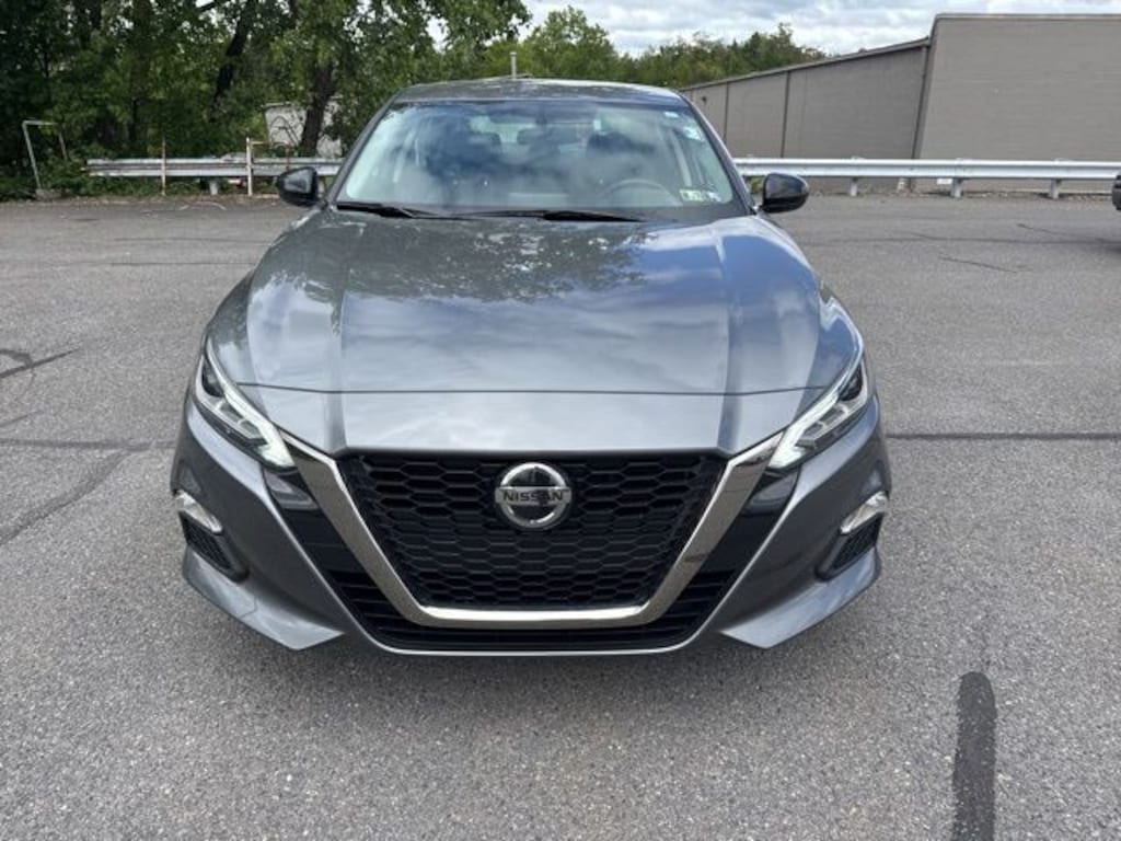 Used 2019 Nissan Altima 2.5 SR Sedan