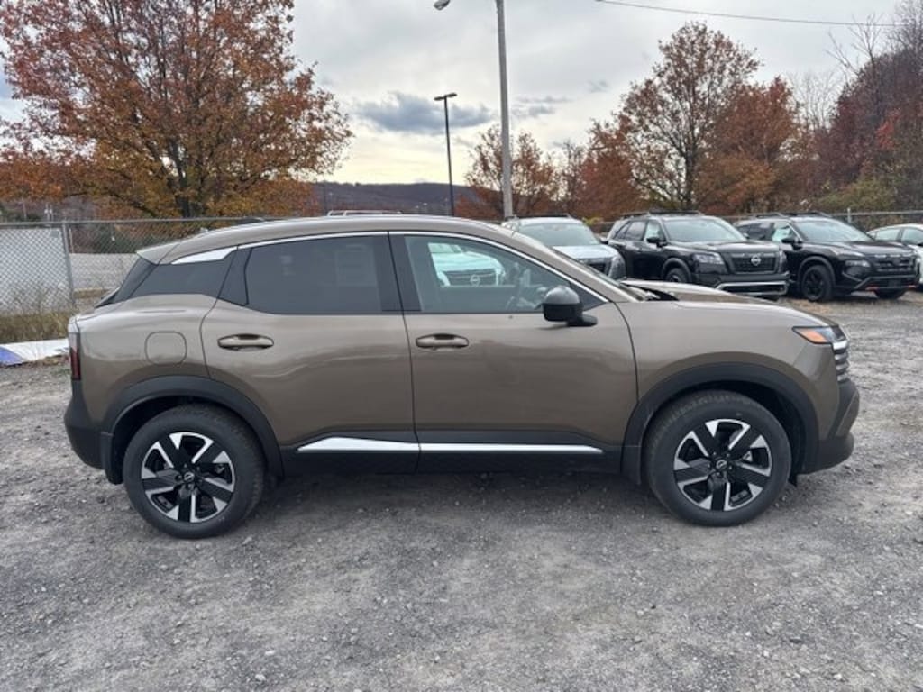 New 2026 Nissan Kicks SV SV AWD