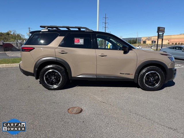 2023 Nissan Pathfinder Rock Creek photo 3