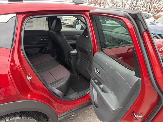 2026 Nissan KICKS SR AWD - Photo 17