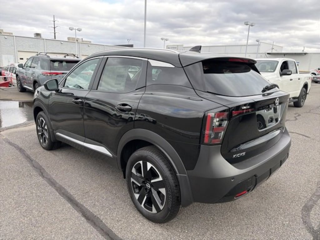 New 2026 Nissan Kicks SV SV AWD
