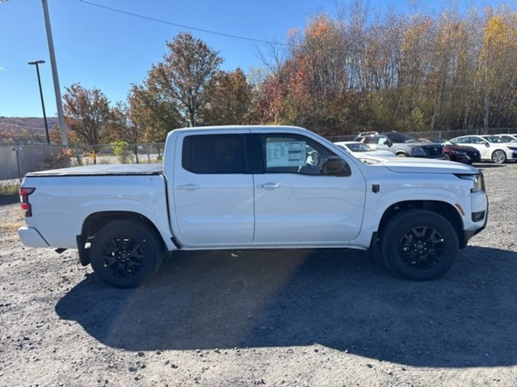 New 2026 Nissan Frontier SV Crew Cab 4x4 SV