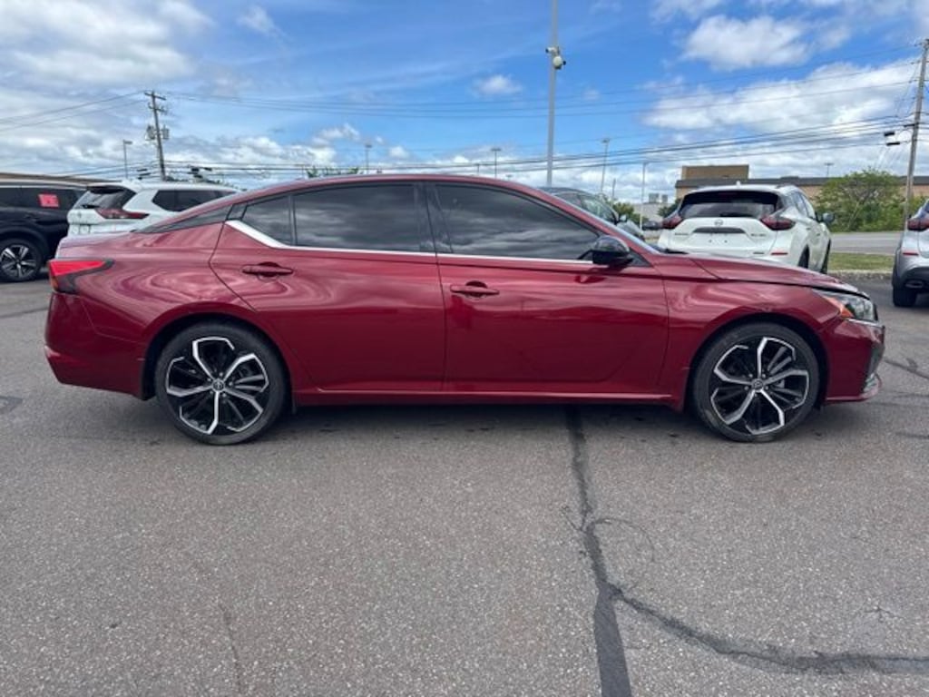 Certified 2025 Nissan Altima 2.5 SR Sedan