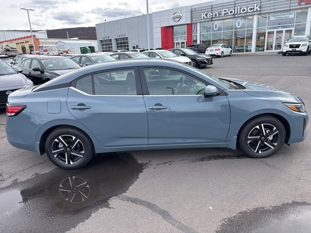 2025 Nissan Sentra SV photo 4