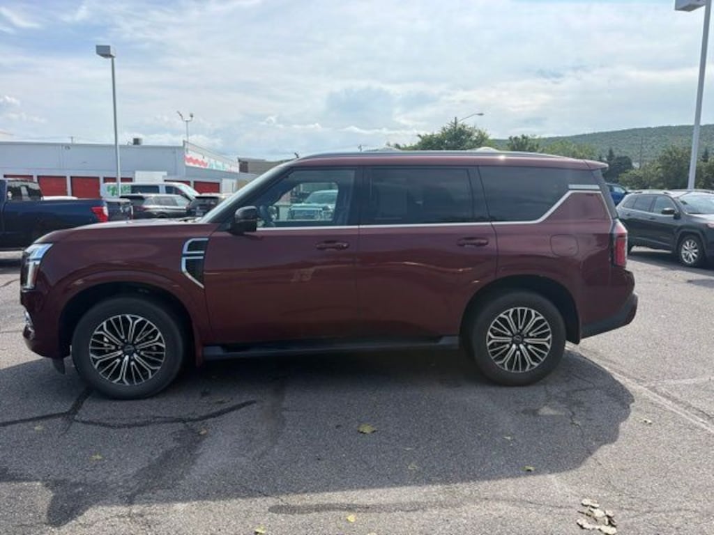Used 2025 Nissan Armada Platinum SUV