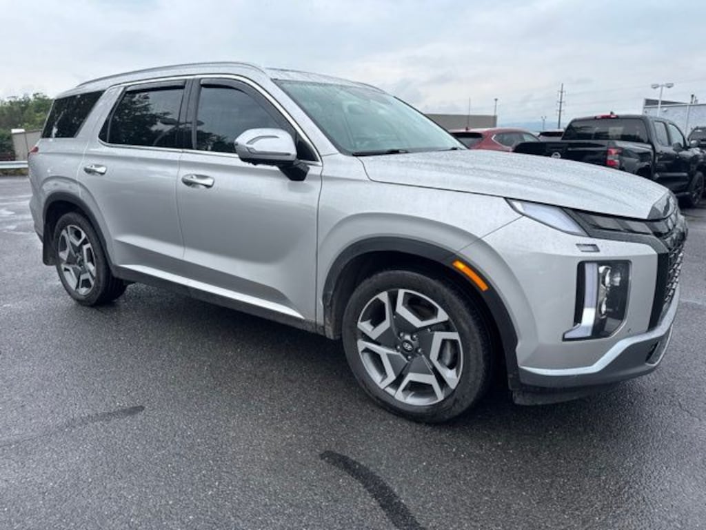 Used 2025 Hyundai Palisade SEL Premium SUV