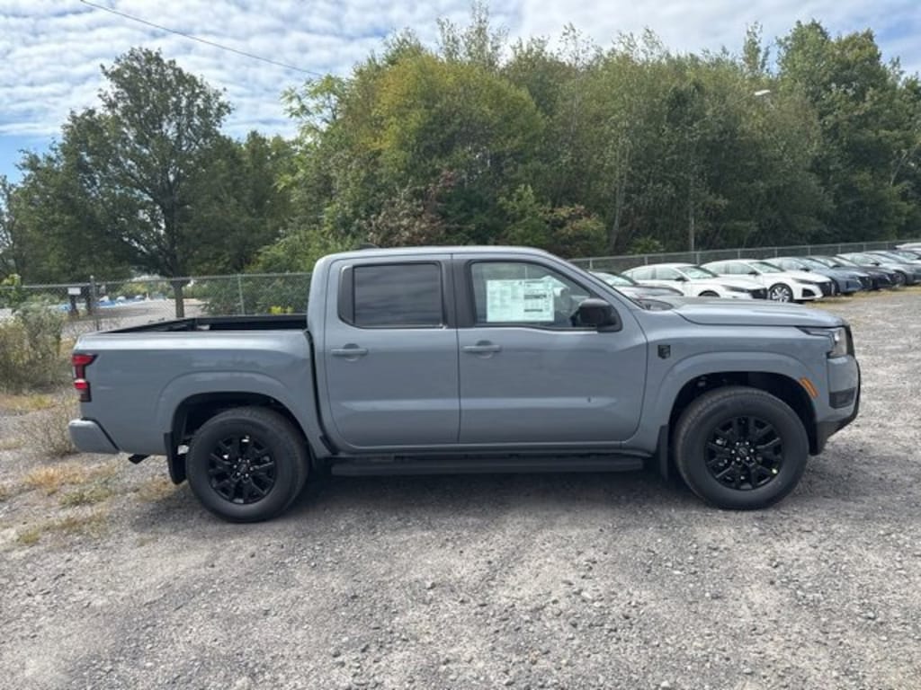 New 2026 Nissan Frontier SV Crew Cab 4x4 SV
