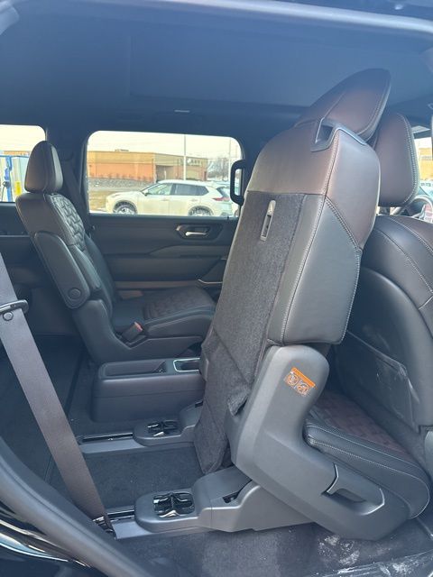 2026 Nissan Armada Platinum Reserve - Photo 24