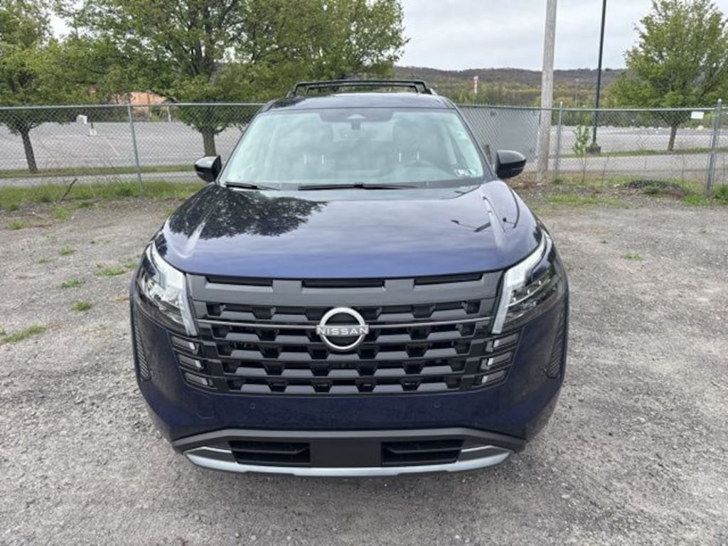 New 2026 Nissan Pathfinder SL SUV