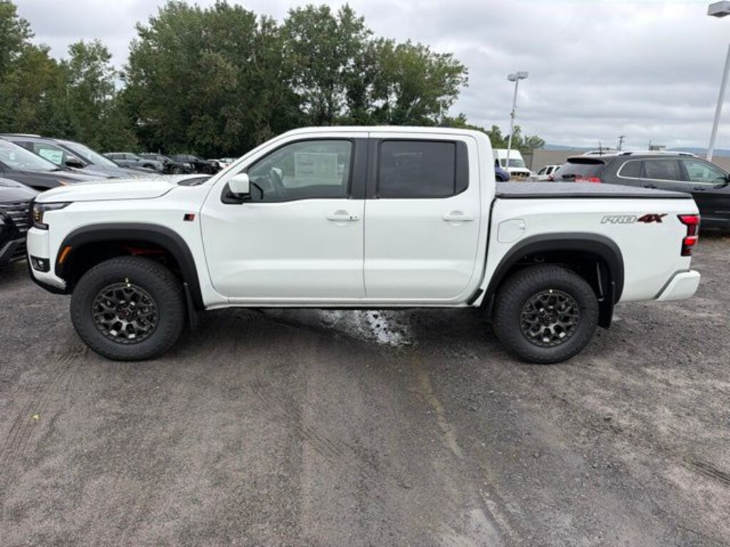 New 2026 Nissan Frontier PRO-4X w/R Package Truck