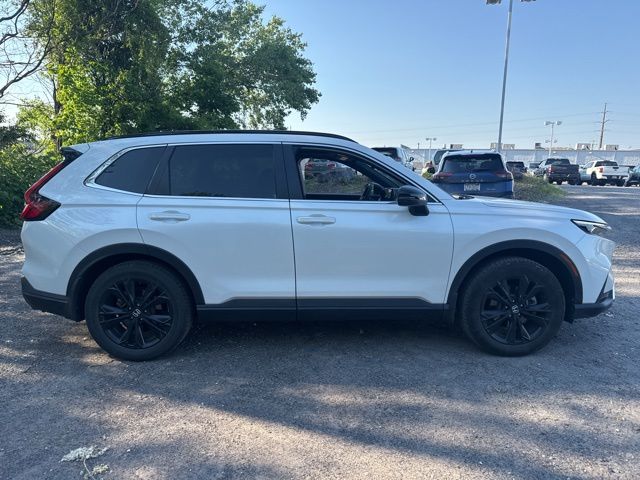View vehicle photo 4