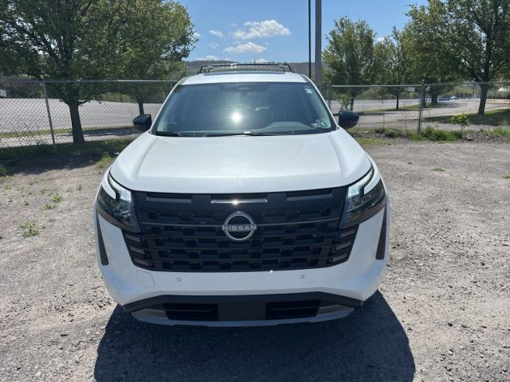 New 2026 Nissan Pathfinder SL SUV