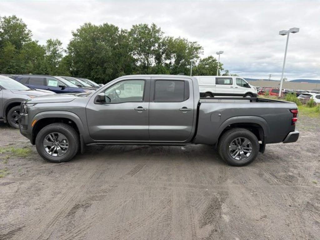 New 2026 Nissan Frontier SV Truck