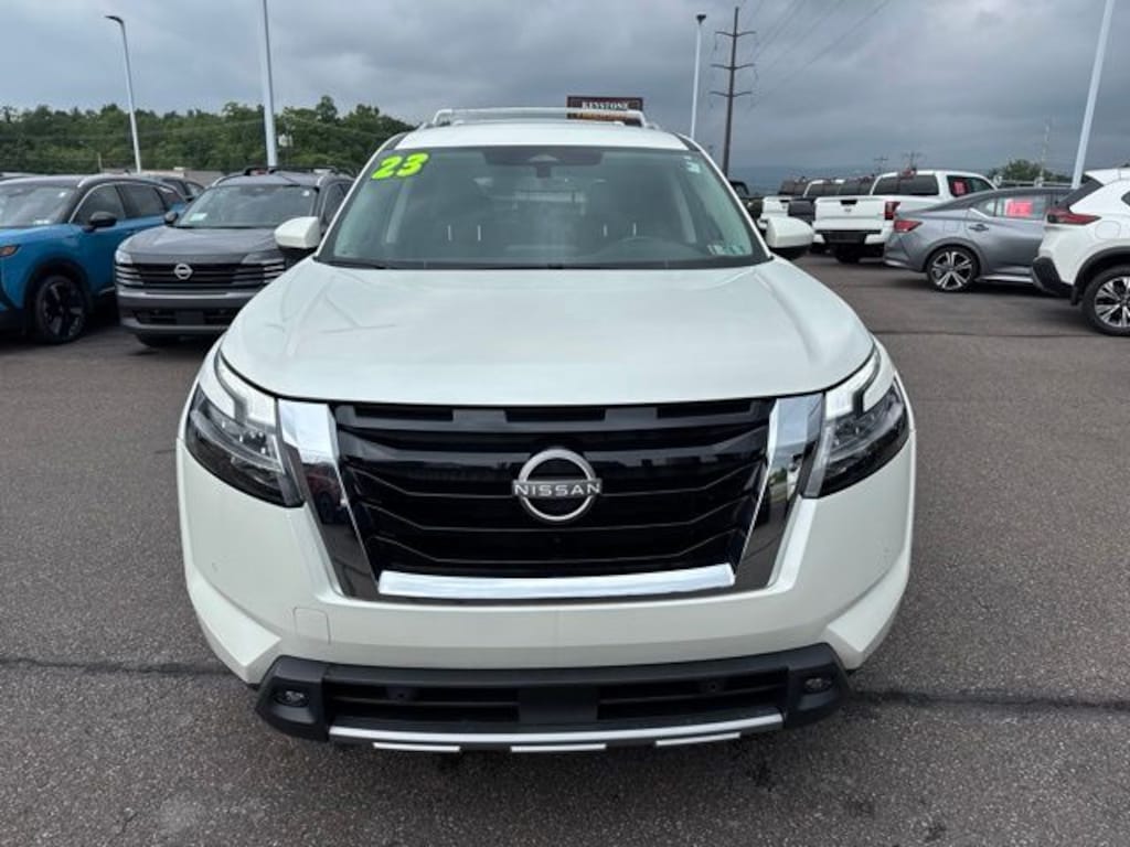 Certified 2023 Nissan Pathfinder SL SUV
