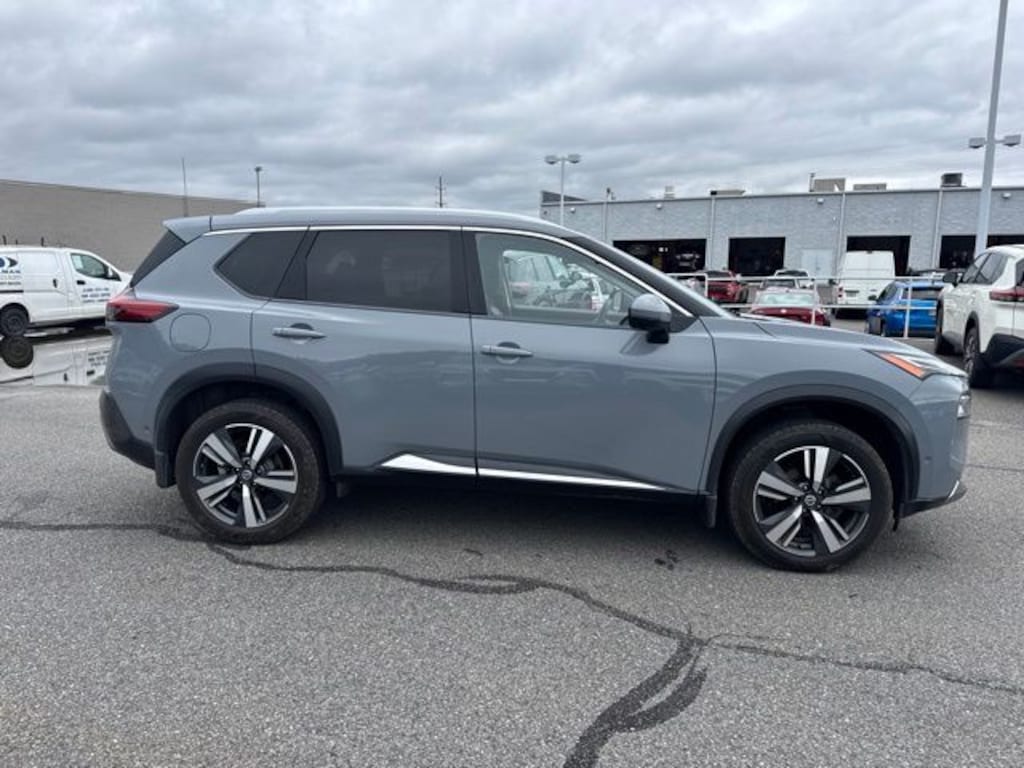 Used 2021 Nissan Rogue Platinum SUV