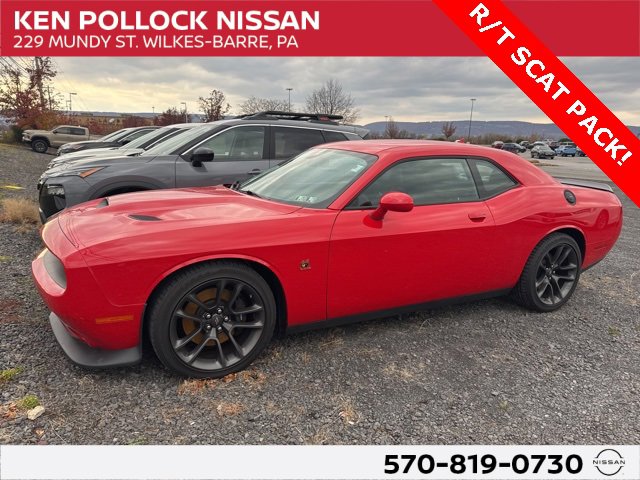 2022 Dodge Challenger R/T's photo