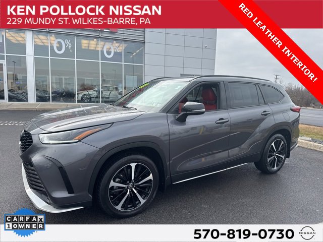 2022 Toyota Highlander XSE's photo