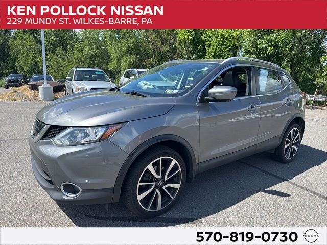 2017 Nissan Rogue Sport SL AWD's photo