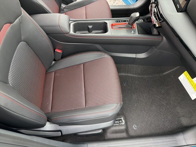 2026 Nissan KICKS SR AWD - Photo 21