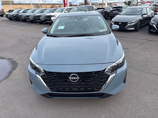 2025 Nissan Sentra SV photo 2