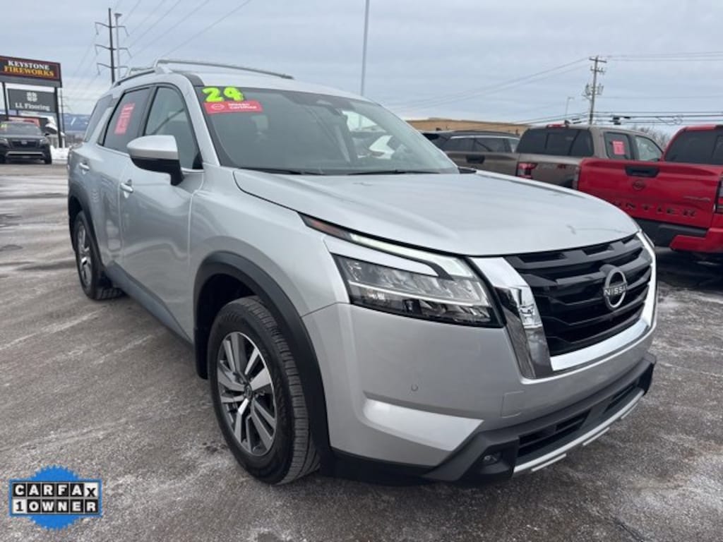 Certified 2024 Nissan Pathfinder SL SL 4WD