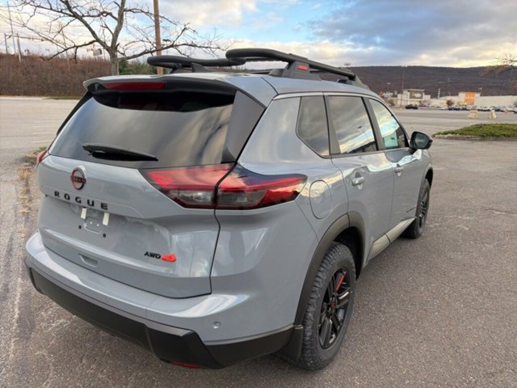 New 2026 Nissan Rogue Rock Creek AWD Rock Creek *Ltd Avail*