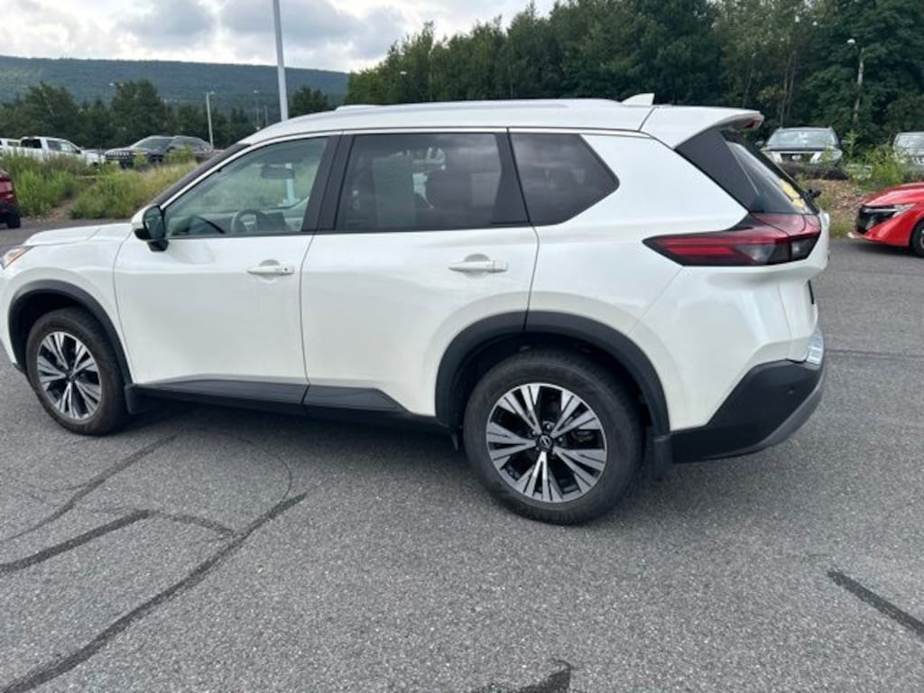 Used 2023 Nissan Rogue SV SUV