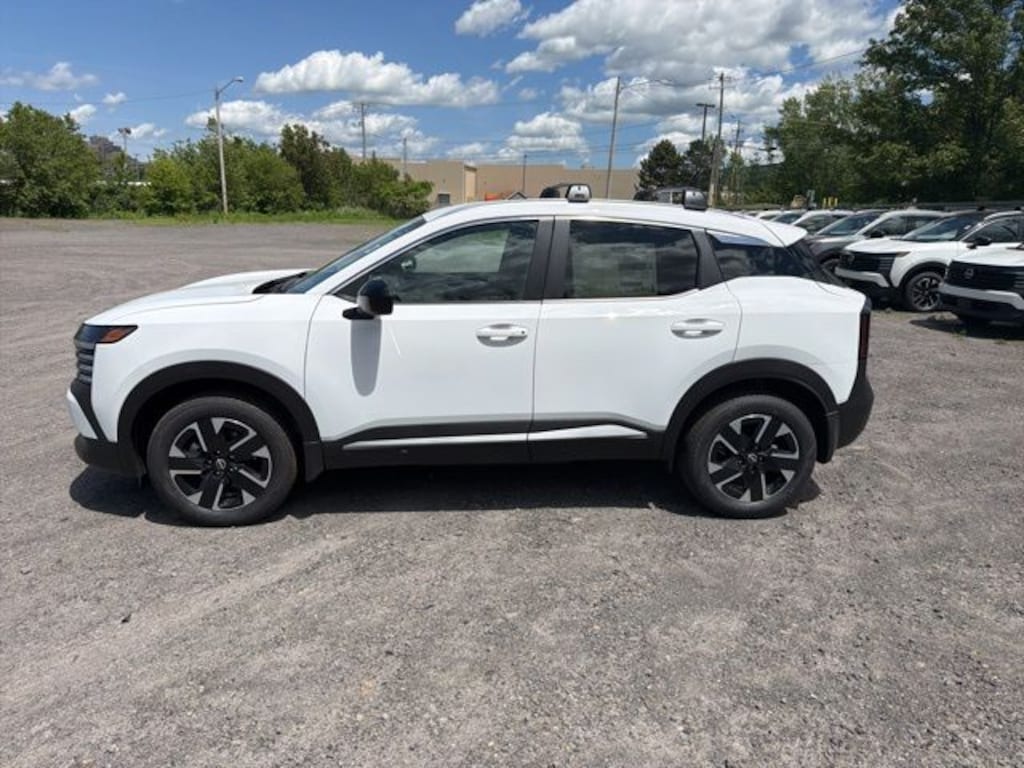 New 2026 Nissan Kicks SV SUV