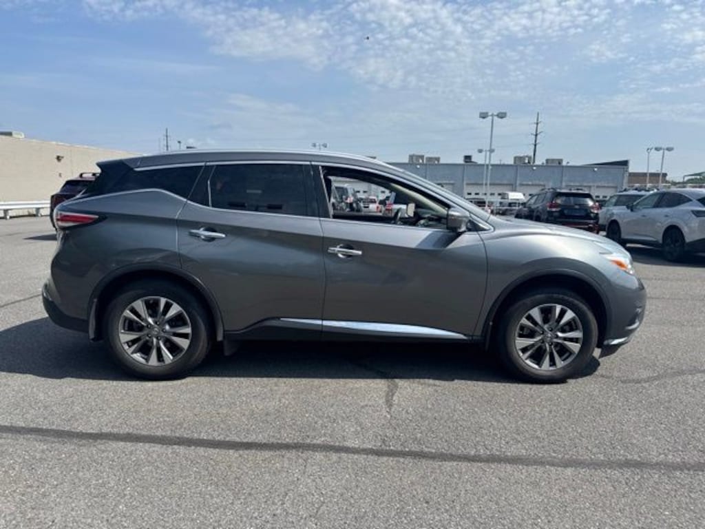 Used 2017 Nissan Murano SL SUV