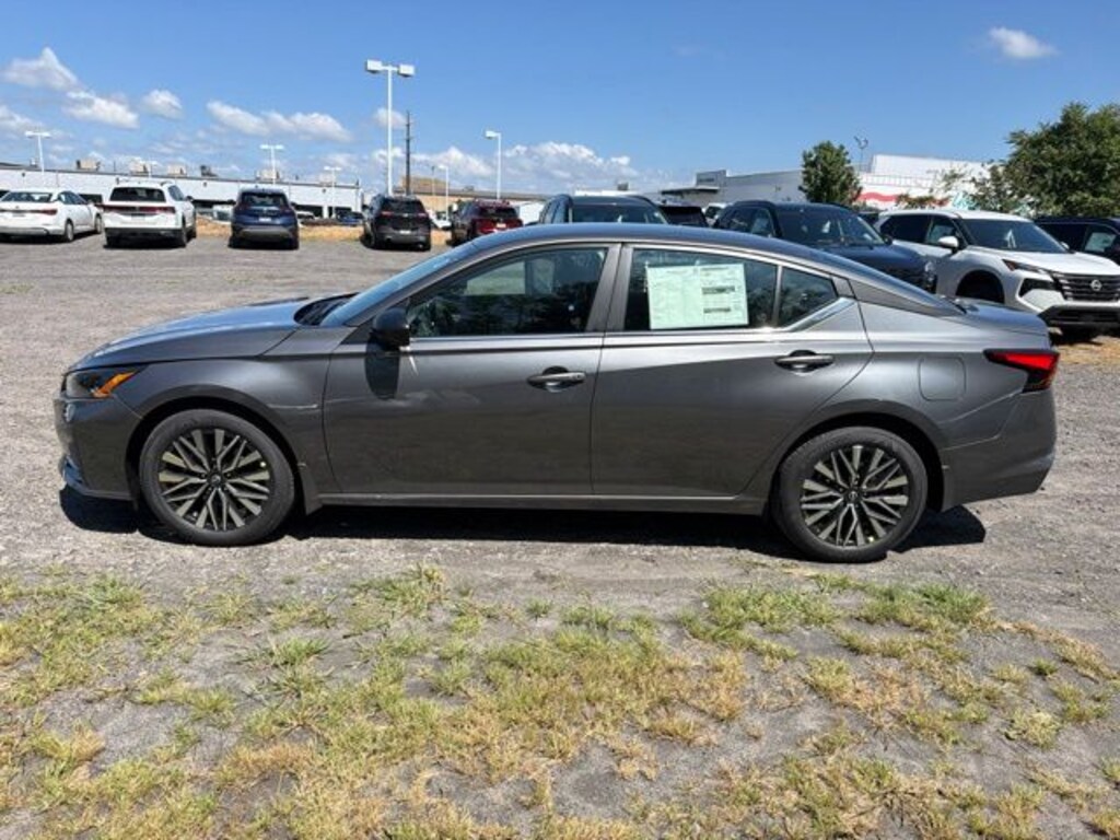 New 2026 Nissan Altima 2.5 SV Sedan