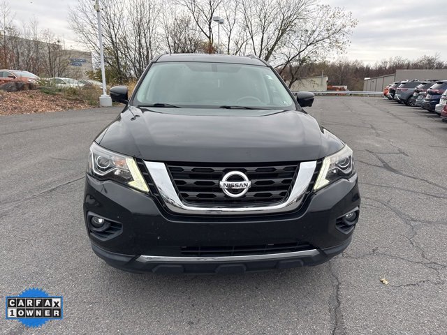 2019 Nissan Pathfinder 4x4 Platinum photo 2