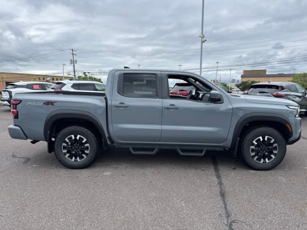 Used 2024 Nissan Frontier PRO-4X Truck