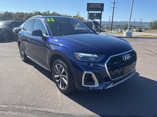 2022 Audi Q5 S line Premium photo 3
