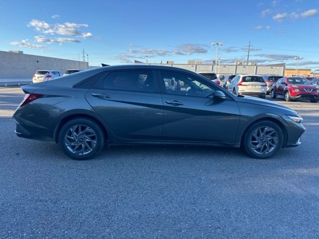 Used 2024 Hyundai Elantra SEL Sedan