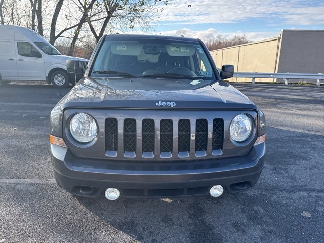 2015 Jeep Patriot Latitude photo 2