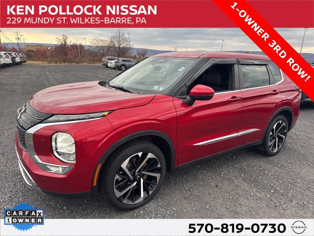 2022 Mitsubishi Outlander SE's photo