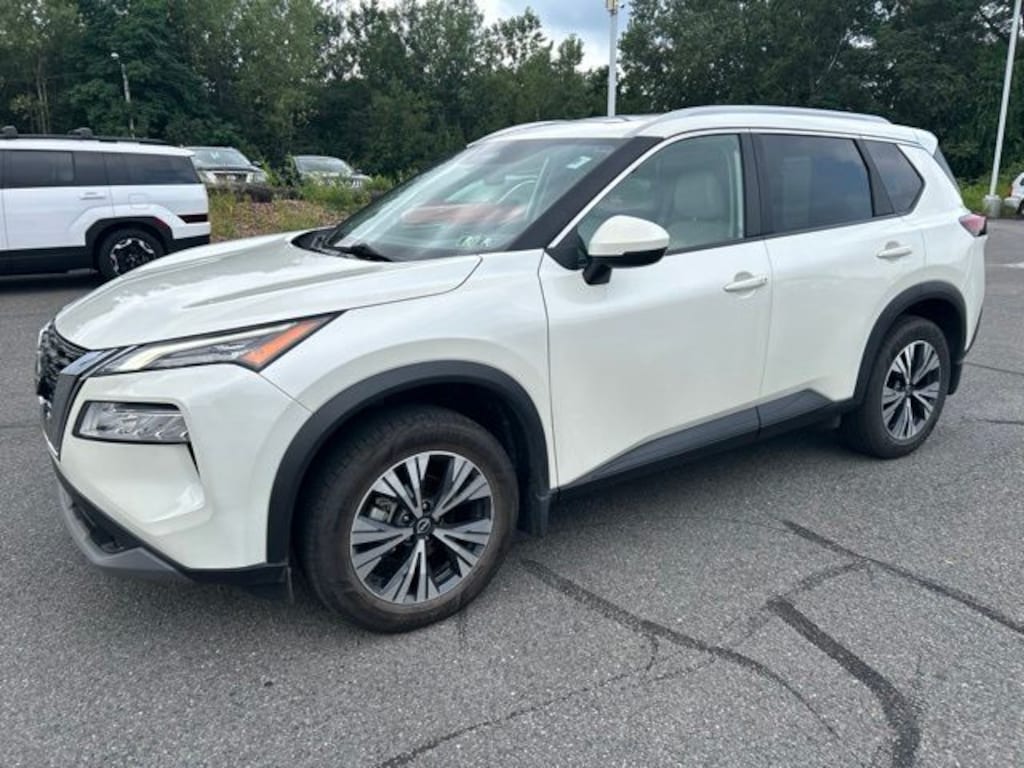 Used 2023 Nissan Rogue SV SUV